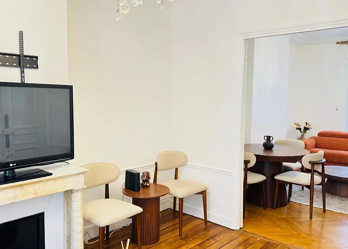 Appartement De Luxe L Elysee Parijs