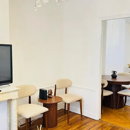 Apartman Le Beau Sejour Párizs